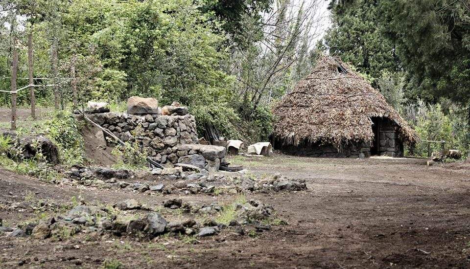 Tutte le foto sono state gentilmente concesse dalla pagina facebook Archeopark dell'Etna