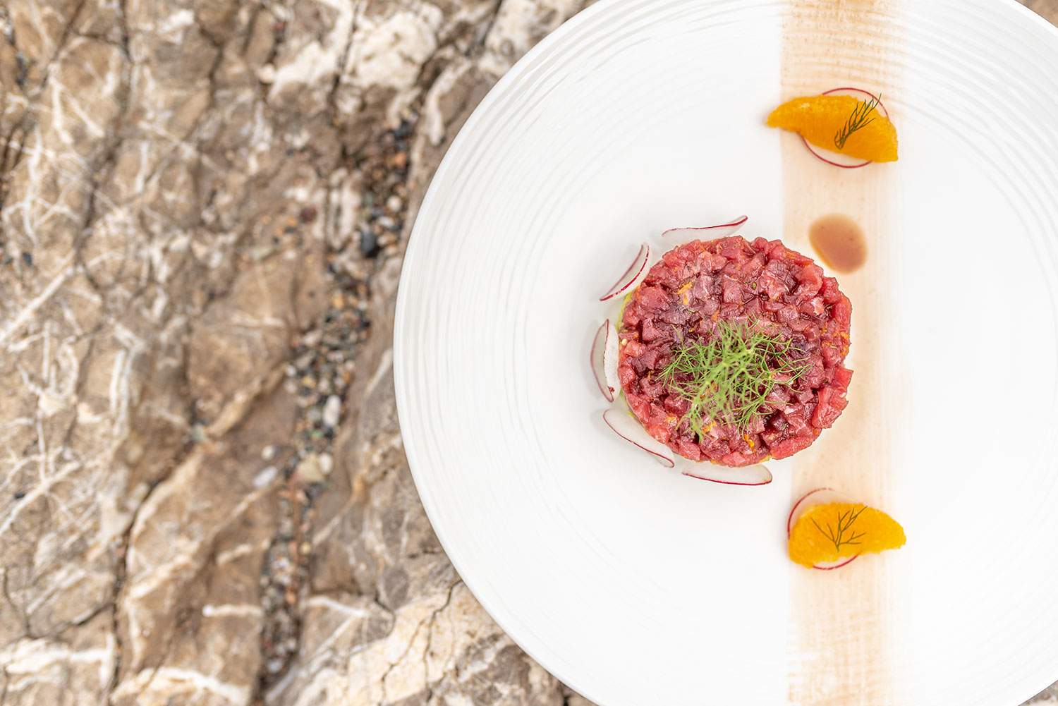 Tartara di tonno al finocchietto selvatico e arancia